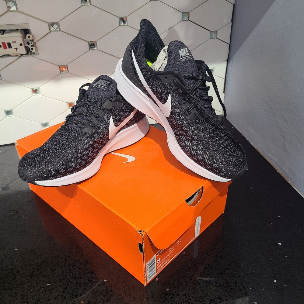 W Nike Air Zoom Pegasus 35 TB Sneakers